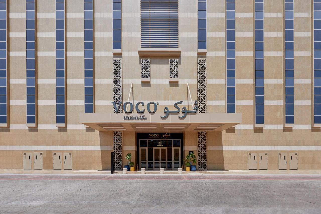 فوكو 4*